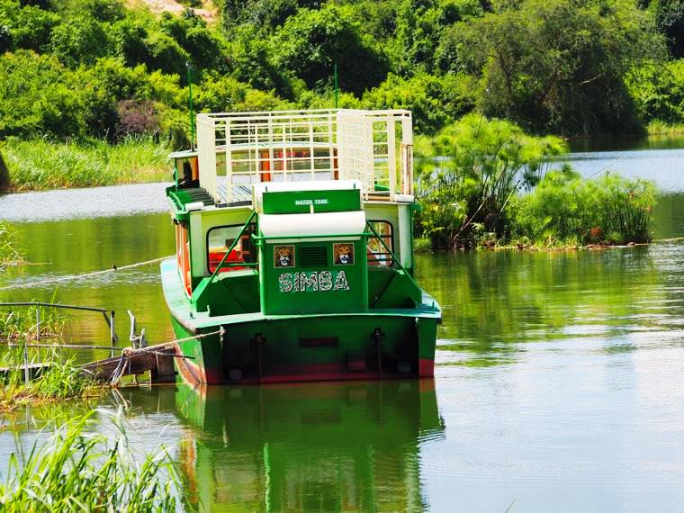 Uganda-Queen-Elizabeth-National-Park-river-cruise